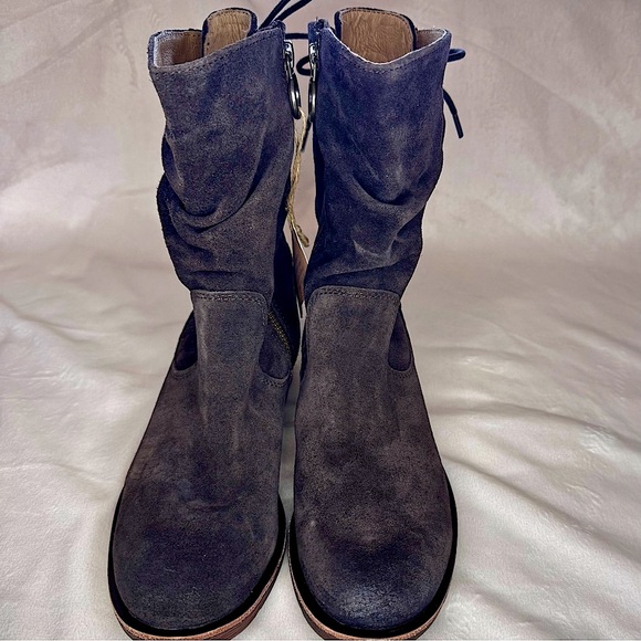 NWT Aqua Sofft Sharnell Charcoal Lace Up Boots Waterproof Western boho Sz6 Rodeo - Picture 2 of 14